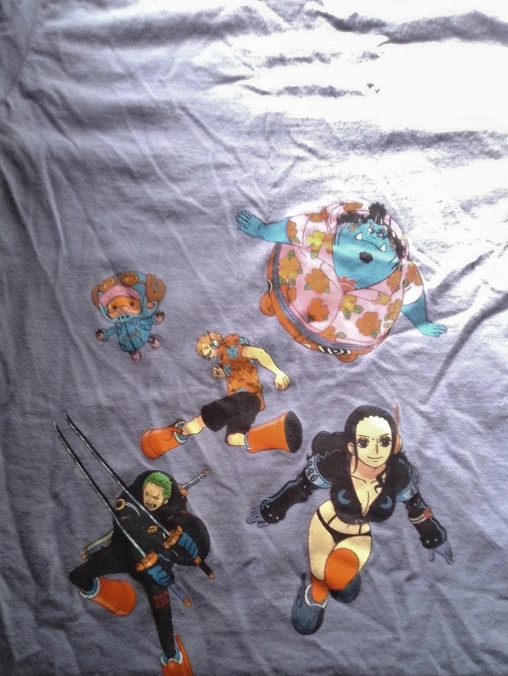 One Piece Graphic Tee Size Small